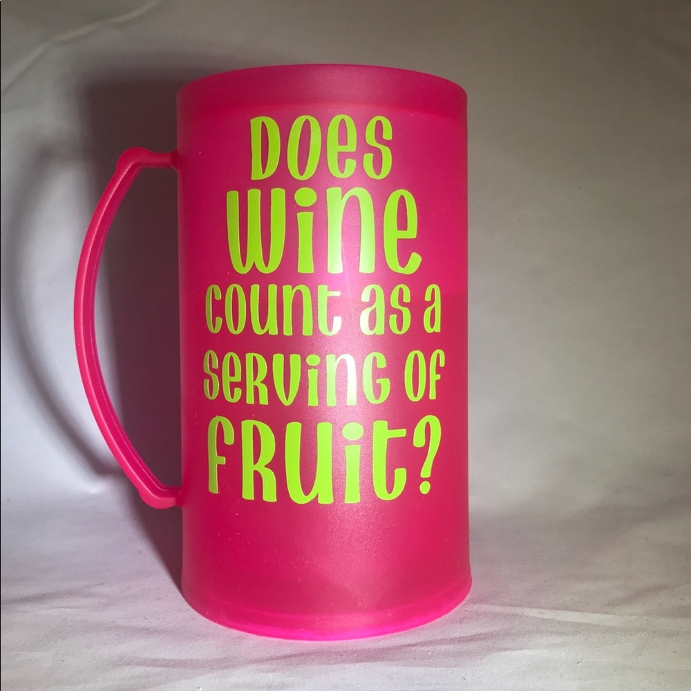 Cute wine tumbler with handle